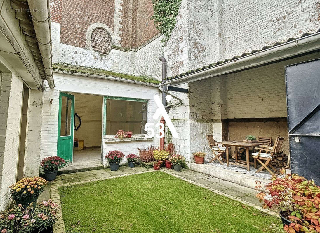 Maison à AIRE-SUR-LA-LYS