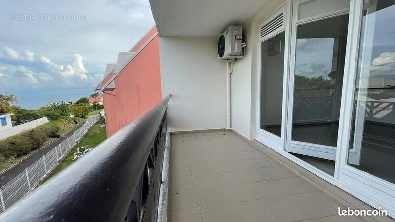 Appartement à LE GOSIER