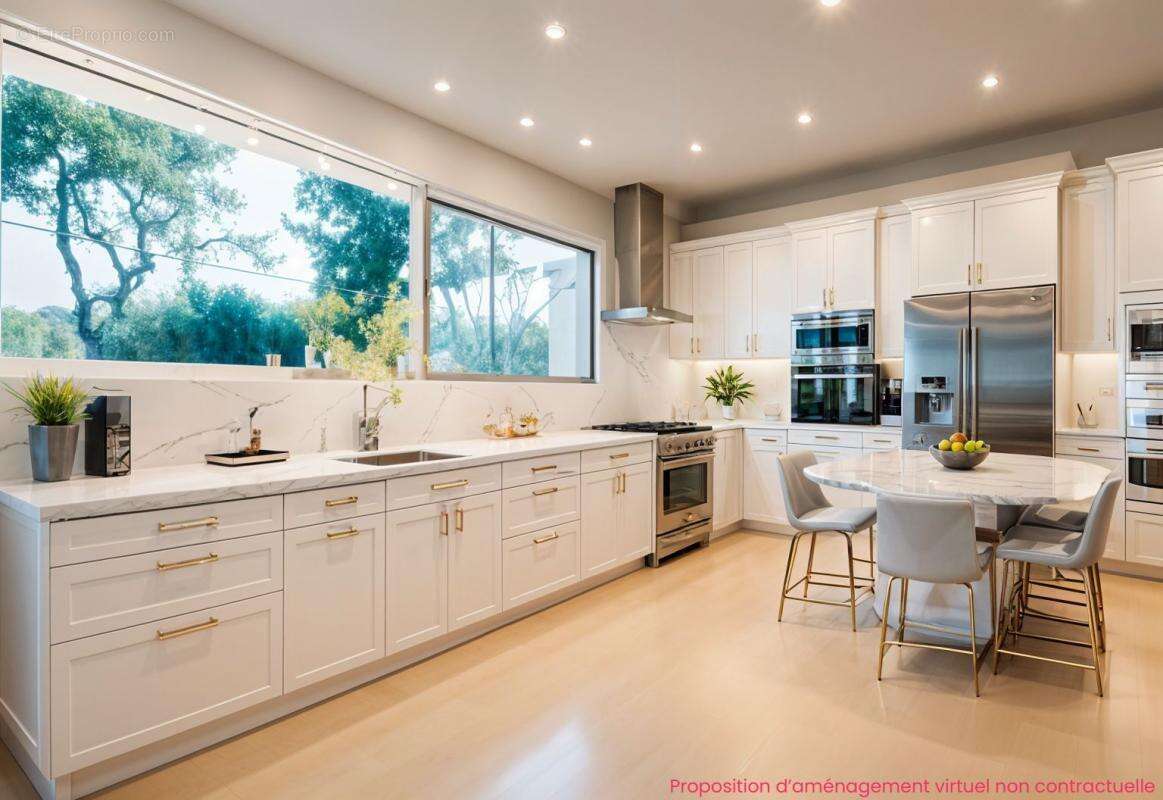 Maison à SAINT-CYR-SUR-MER