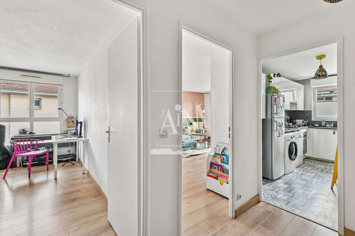 Appartement à NANTERRE