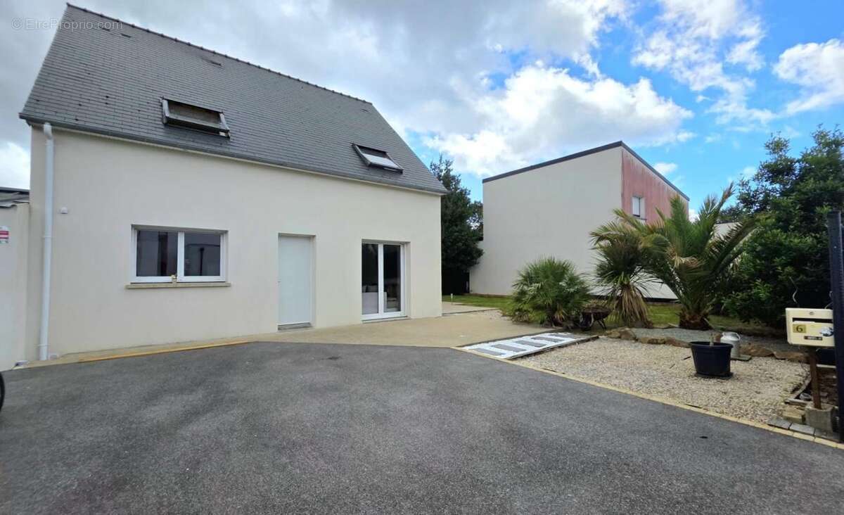 Maison à PLESCOP