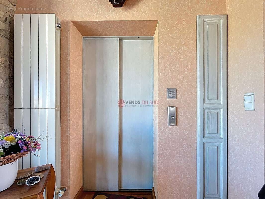 Maison à CAPESTANG