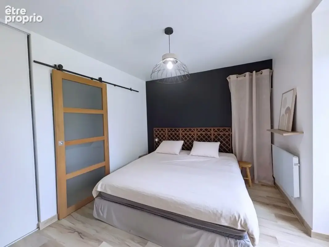 Maison en pierre rénovée – 208 m² – 5 chambres – vie de plain-pied – terrain 1 000 m² – a 8 minutes de saint-maixent - photo 5