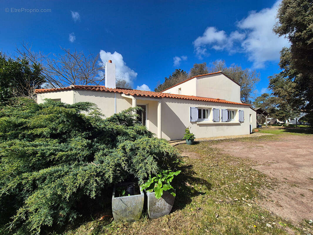 Maison à SAINT-HILAIRE-DE-RIEZ