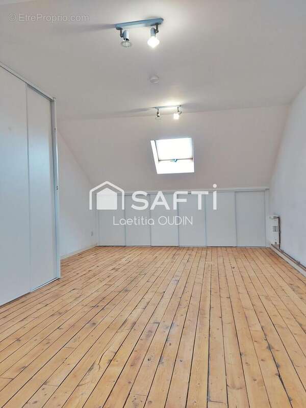 Photo 9 - Maison à ROMILLY-SUR-SEINE