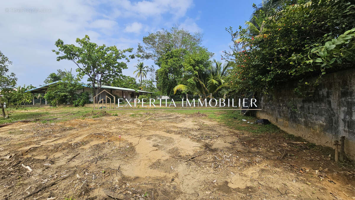 Maison à REMIRE-MONTJOLY