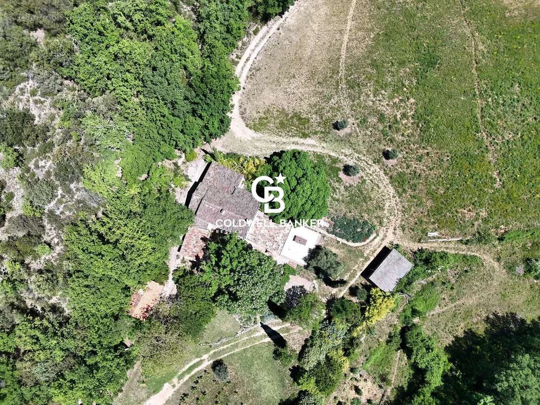 Maison à SAINT-ANTONIN-DU-VAR