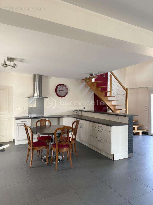 Maison à LA MEMBROLLE-SUR-CHOISILLE