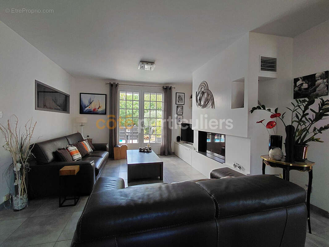 Maison 145m² habitables - LA JARRIE - photo 6