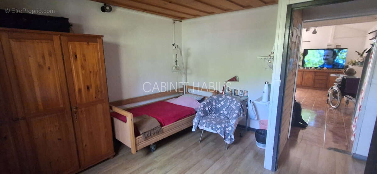 A vendre - une maison f6 de 114.56 m2 environ - saint-joseph - 239 000 € - photo 6