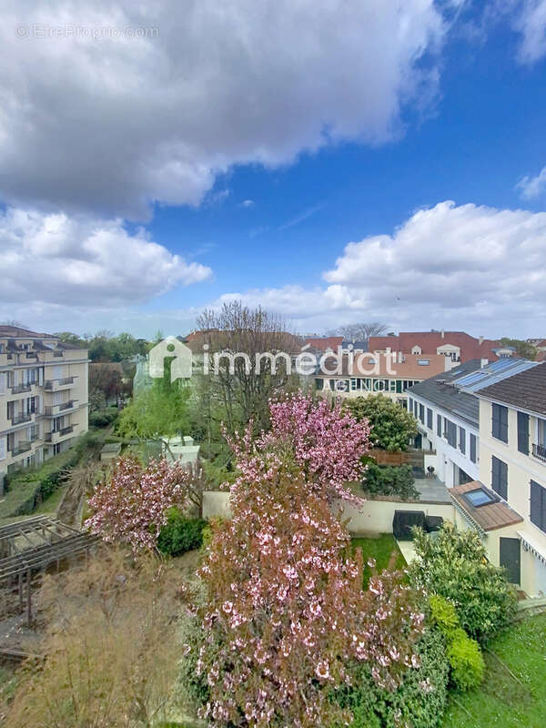 Appartement à RUEIL-MALMAISON