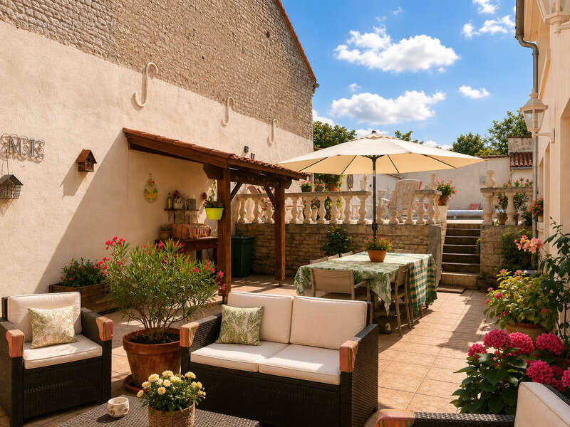 Maison d'habitation 7 pièces à vendre plus trois revenus locatifs MATHA (17) - photo 2