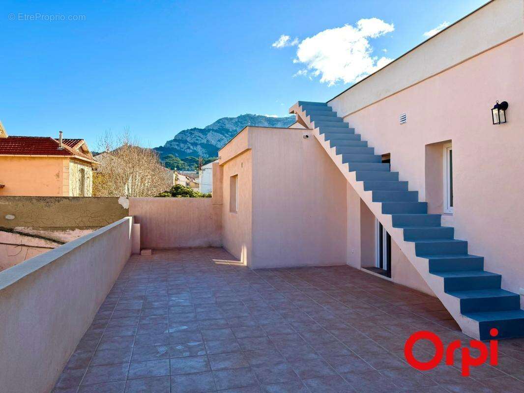 Maison à MARSEILLE-8E