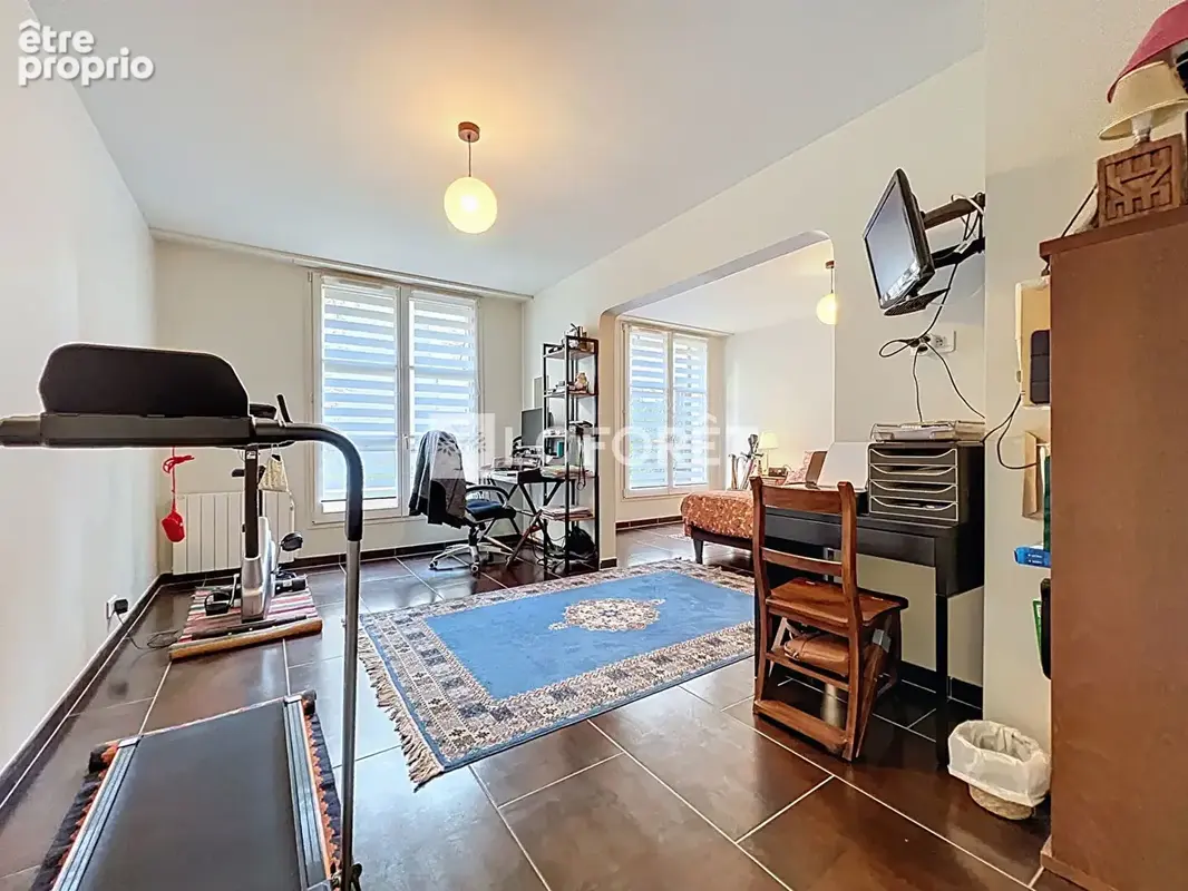 Appartement 136 m² à vendre Centre-ville de Chartres Accès indépendant et ascenseur privatif - photo 9