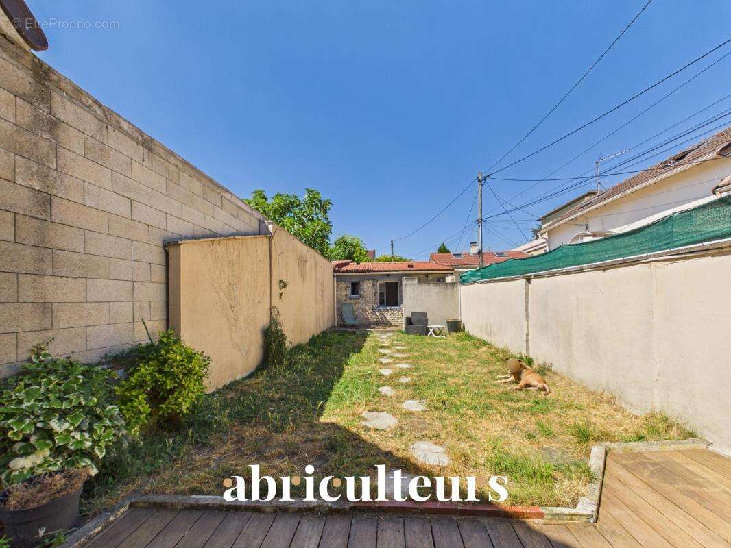 Maison de 6 pièces 140 m² en secteur résidentiel en vente à Argenteuil (95100) - photo 20