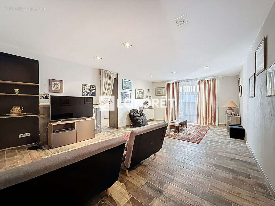 Maison à BELLEVILLE