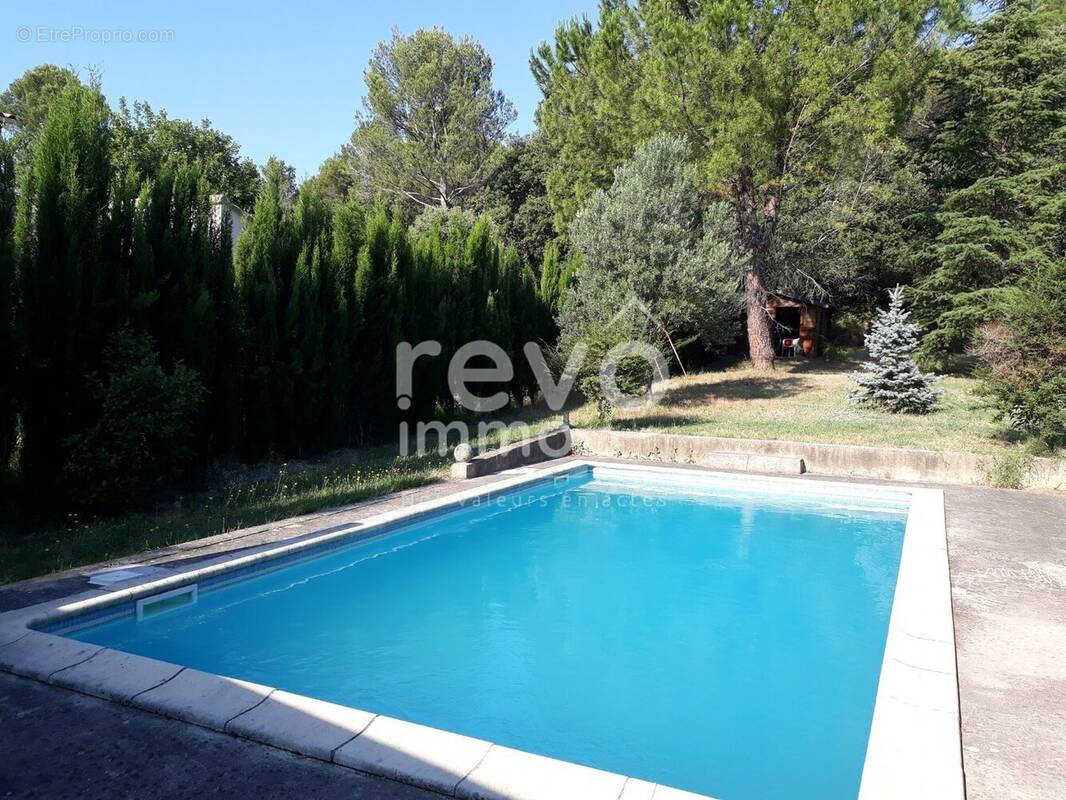 Maison à VAISON-LA-ROMAINE