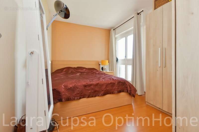 Appartement à BOURG-LA-REINE
