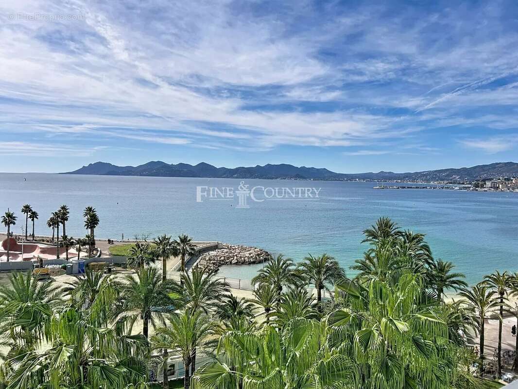 Appartement à CANNES