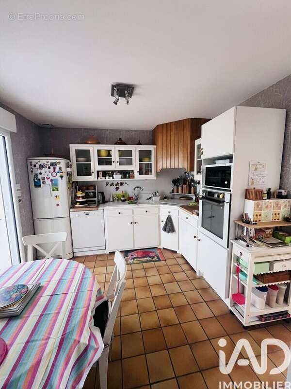 Photo 6 - Maison à SAINT-JULIEN-LES-VILLAS