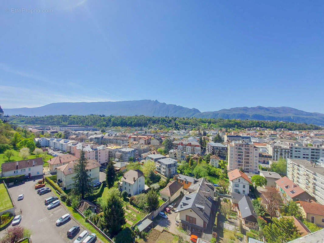 Appartement à AIX-LES-BAINS