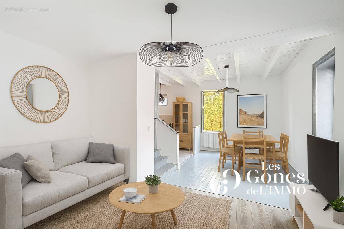 Appartement à CRAPONNE