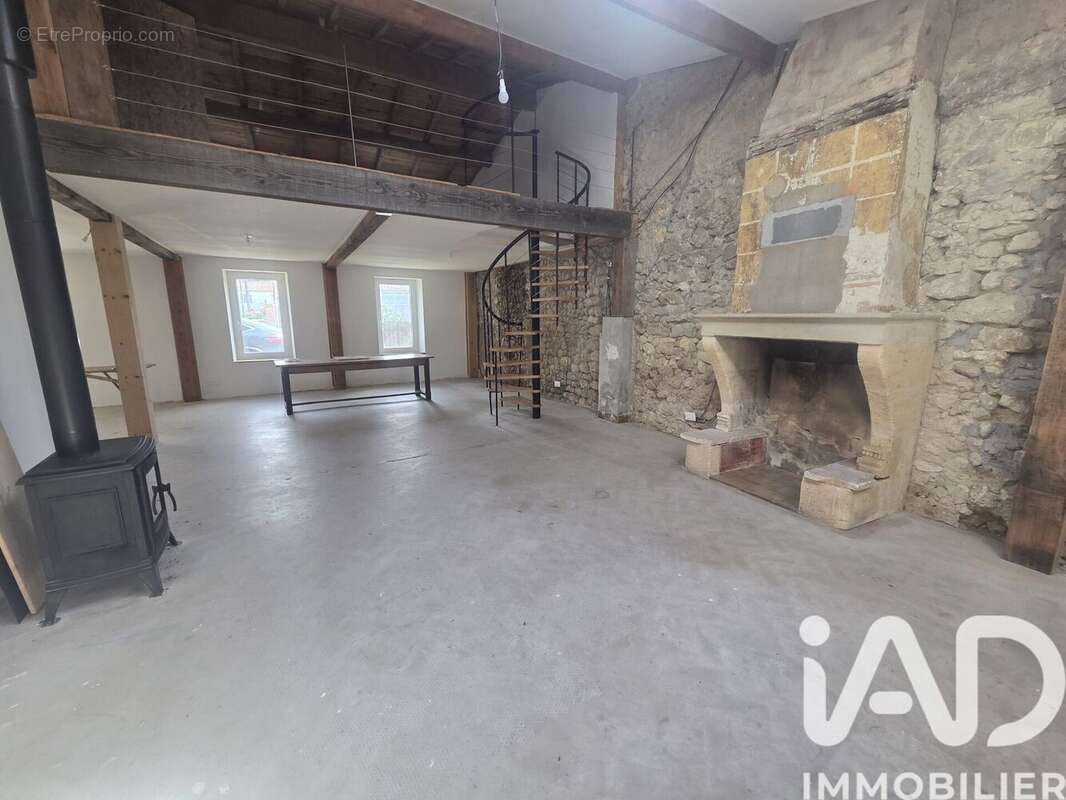 Photo 5 - Maison à JAU-DIGNAC-ET-LOIRAC