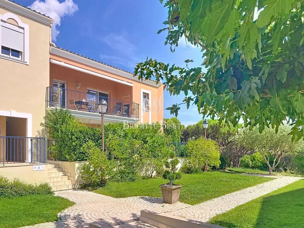 Appartement T5 duplex à vendre à Sainte Maxime - photo 4