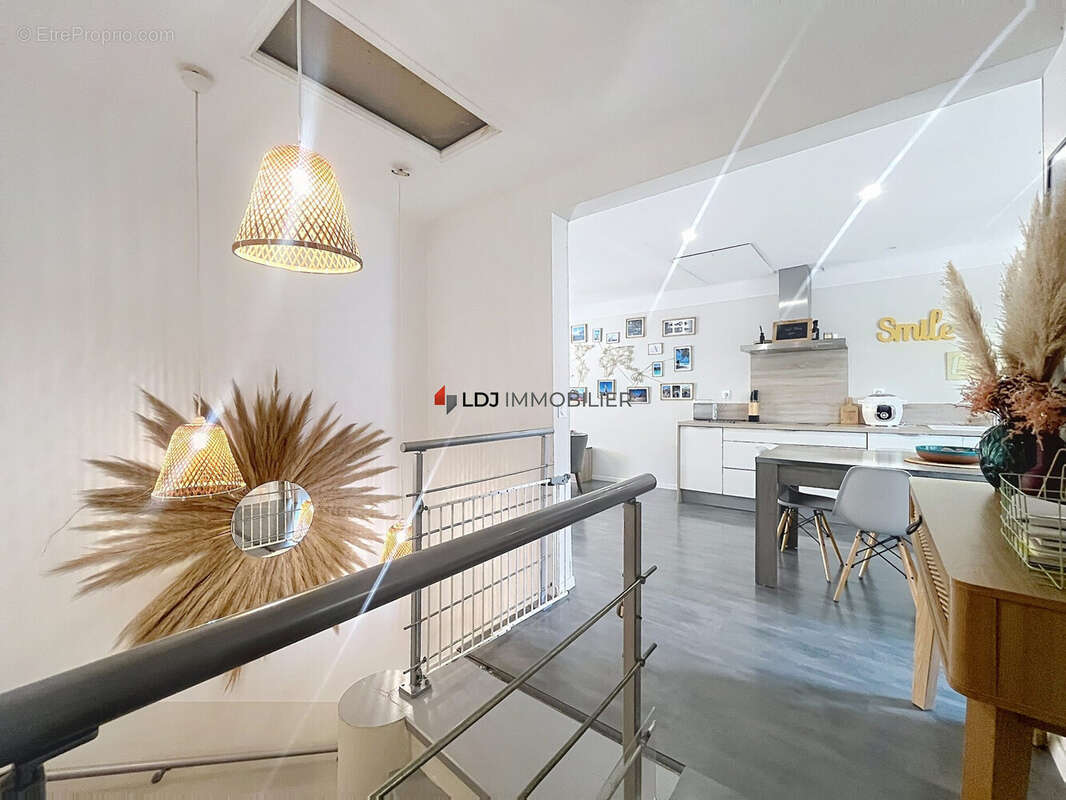 Maison 117 m² à Catllar  - photo 9
