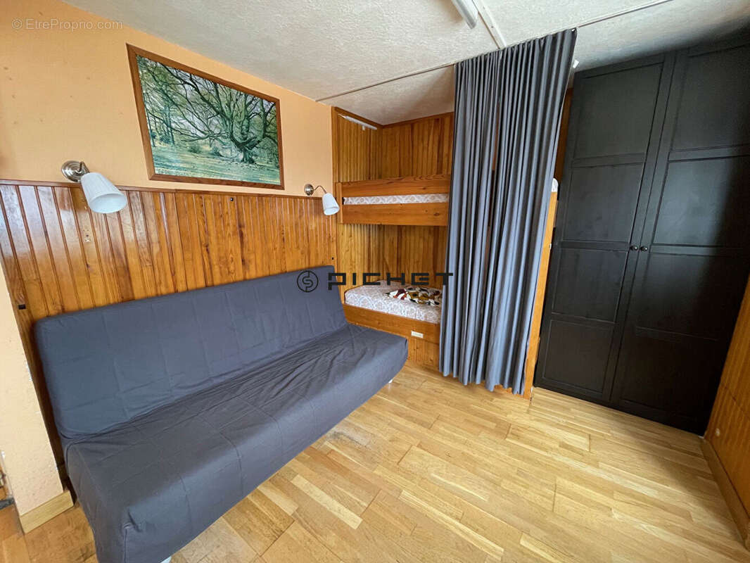 Appartement à ARETTE