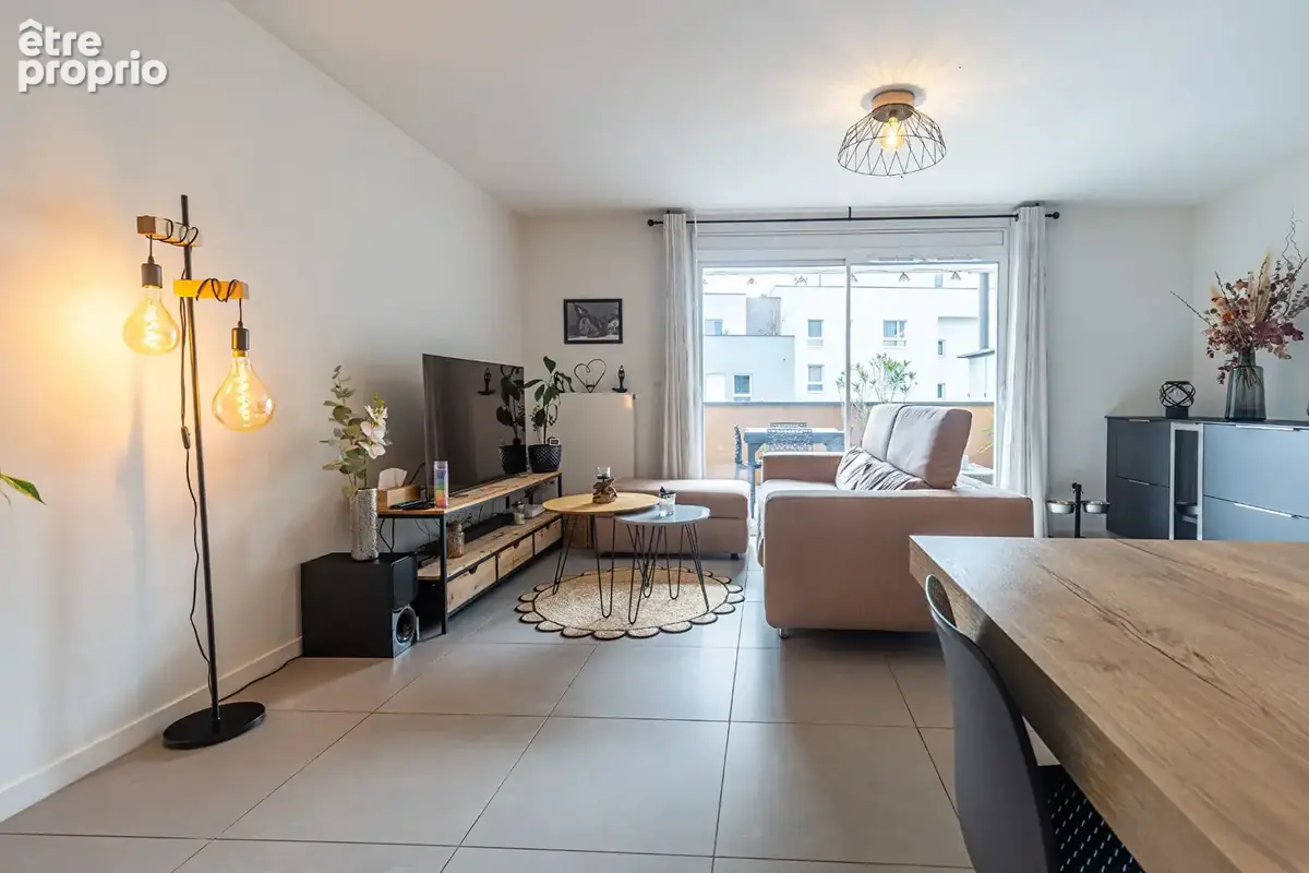 Agence immobiliere laforet - "hamamelis" - exclusivite - annecy / seynod - appartement t3 de 65,25m² - traversant - terrasse exp - photo 10