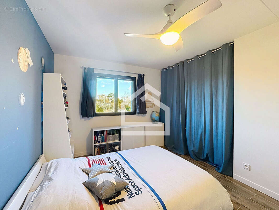 Maison à SAINT-MEDARD-EN-JALLES