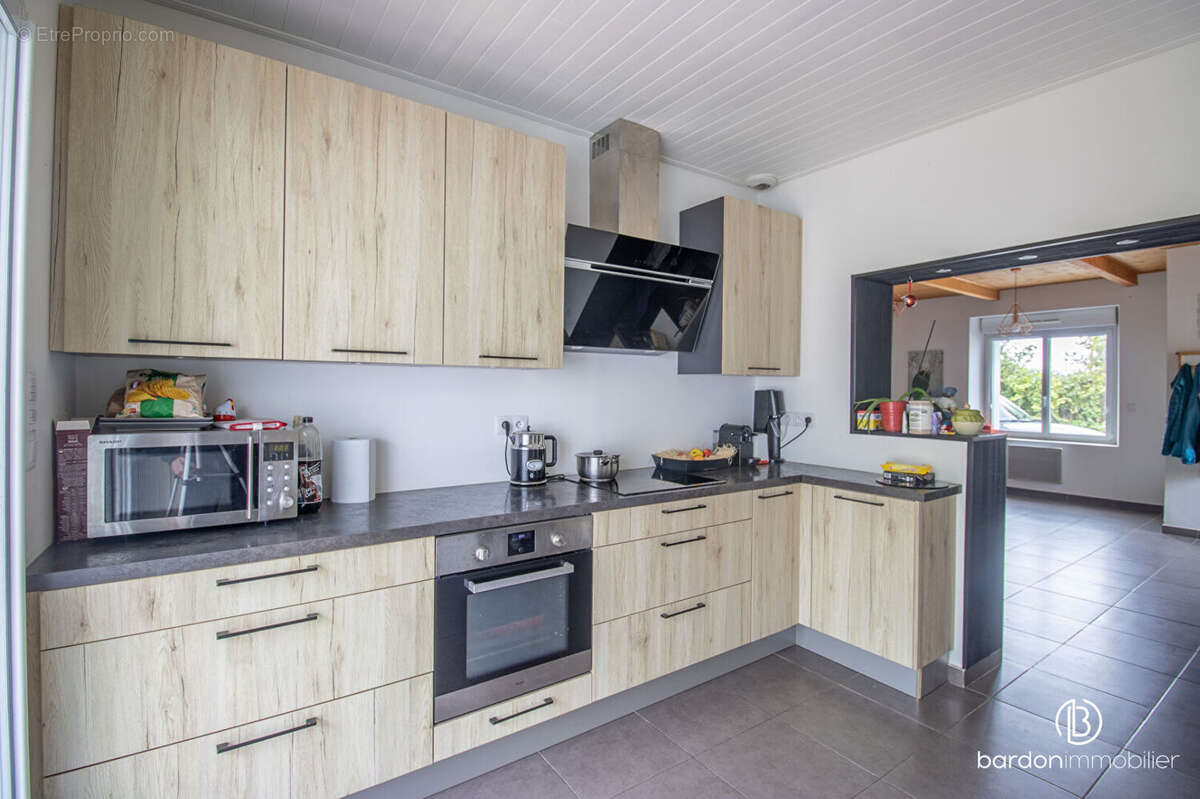 Maison à SAINT-HILAIRE-DE-RIEZ