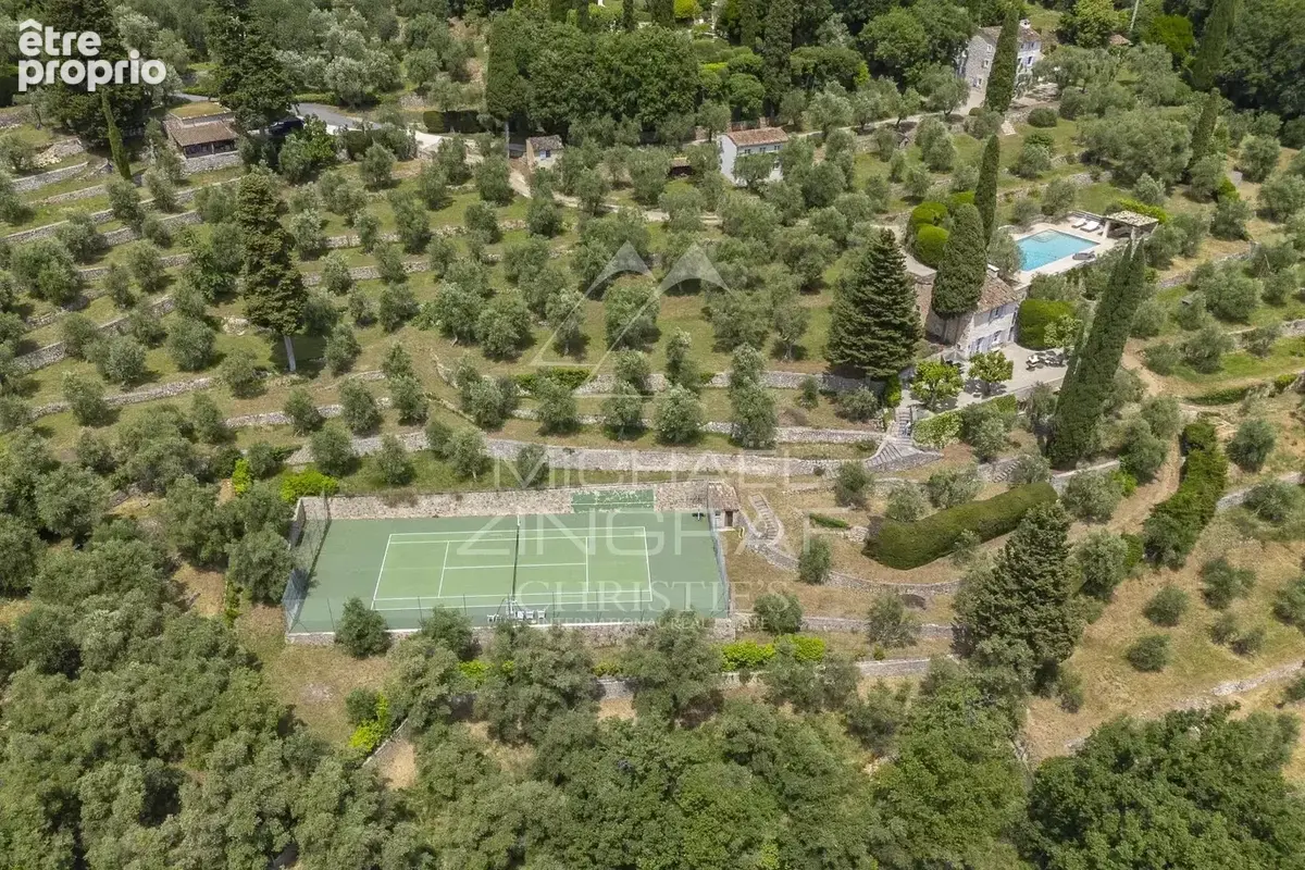 Domaine vue mer et lac, oliveraie , tennis avec villa  principale et pavillon d'hôtes. - photo 22
