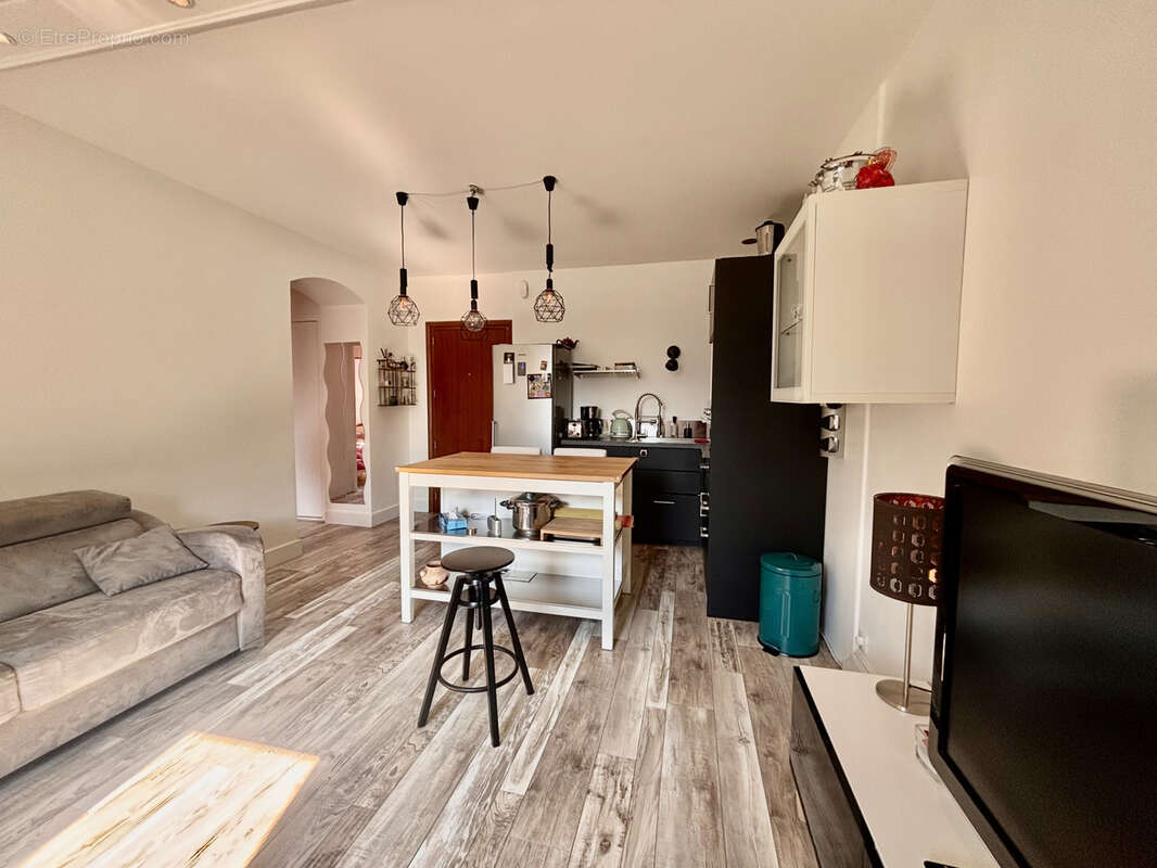 Appartement à AIX-LES-BAINS