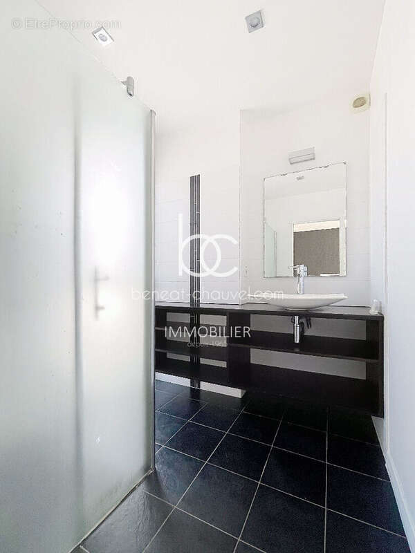 Maison d'architecte de 186.32 m² - Havre de paix à Vannes - photo 9