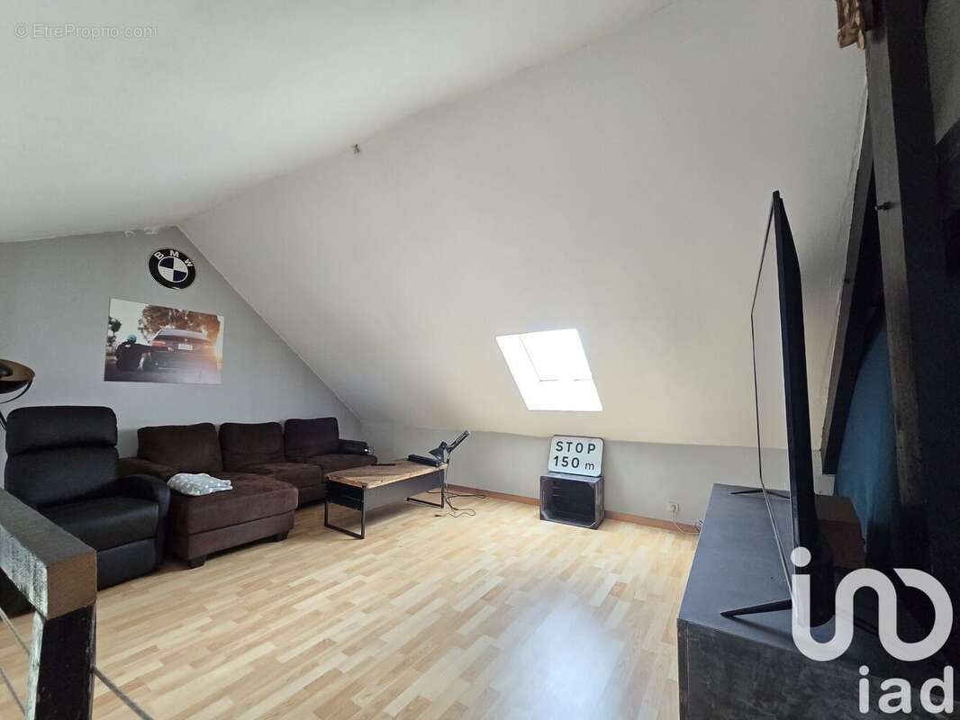 Maison 171 m² à Nogent-Le-Bernard  - photo 6