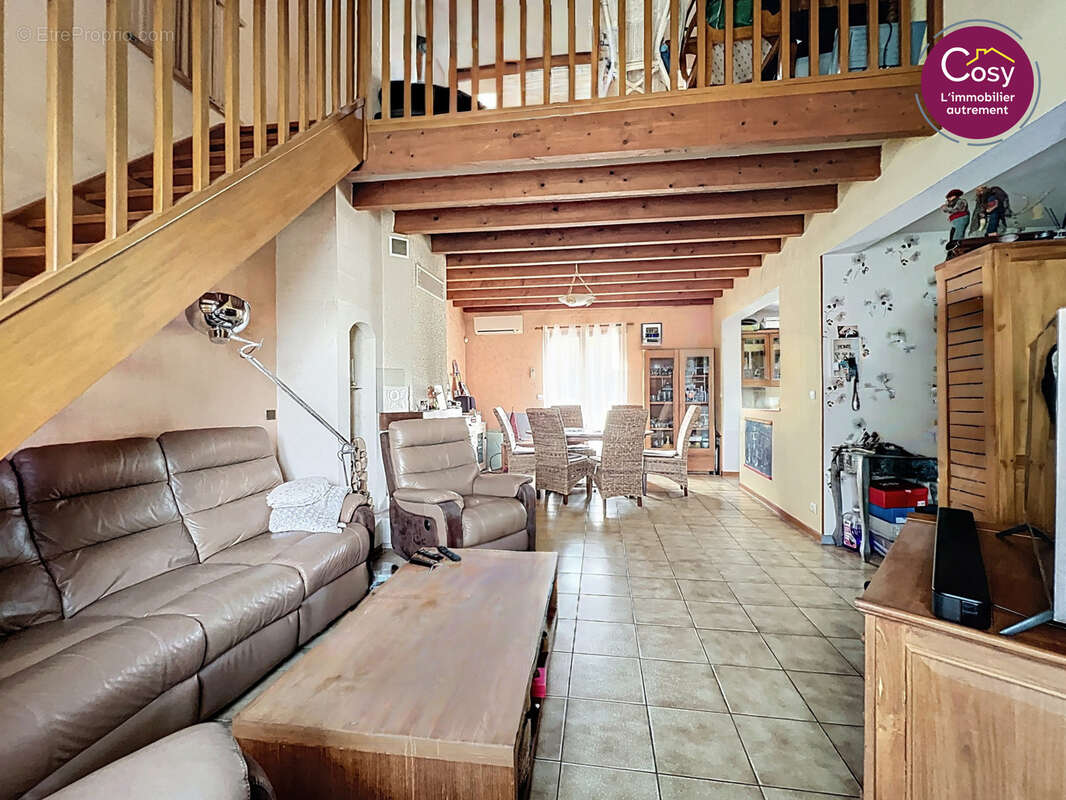 Maison à CIRY-SALSOGNE