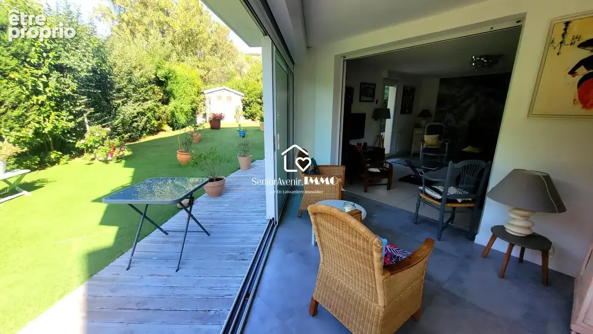 Appartement 4 pièces 87 m² à vendre à Hyeres (83400) - photo 4