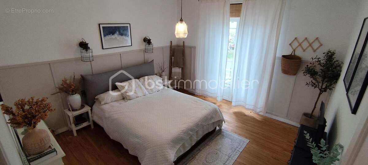 Maison à PAYRIN-AUGMONTEL