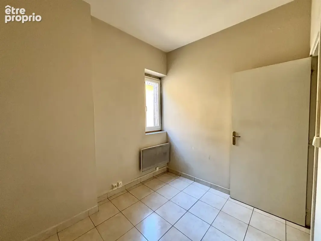 T1/2 de 33m2 - Secteur Saint Charles - photo 5