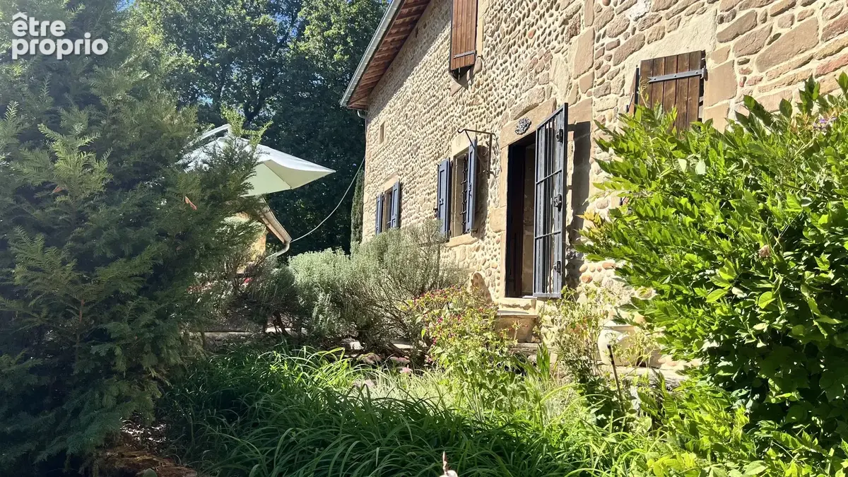Campagne 200 m² grand terrain 8500 m² - photo 32