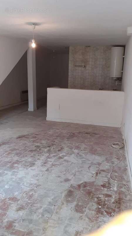 Appartement à SAINT-PIERRE-LE-MOUTIER