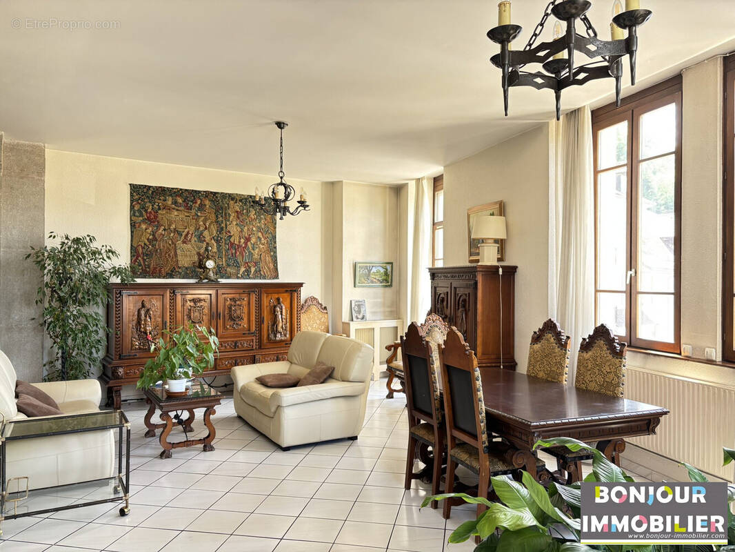 Appartement à SAINT-LAURENT-DU-PONT