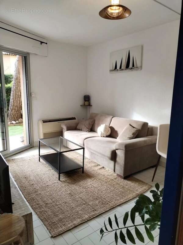 Appartement à SAINT-RAPHAEL