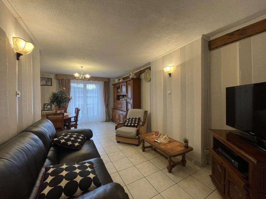 Maison à PONTARLIER