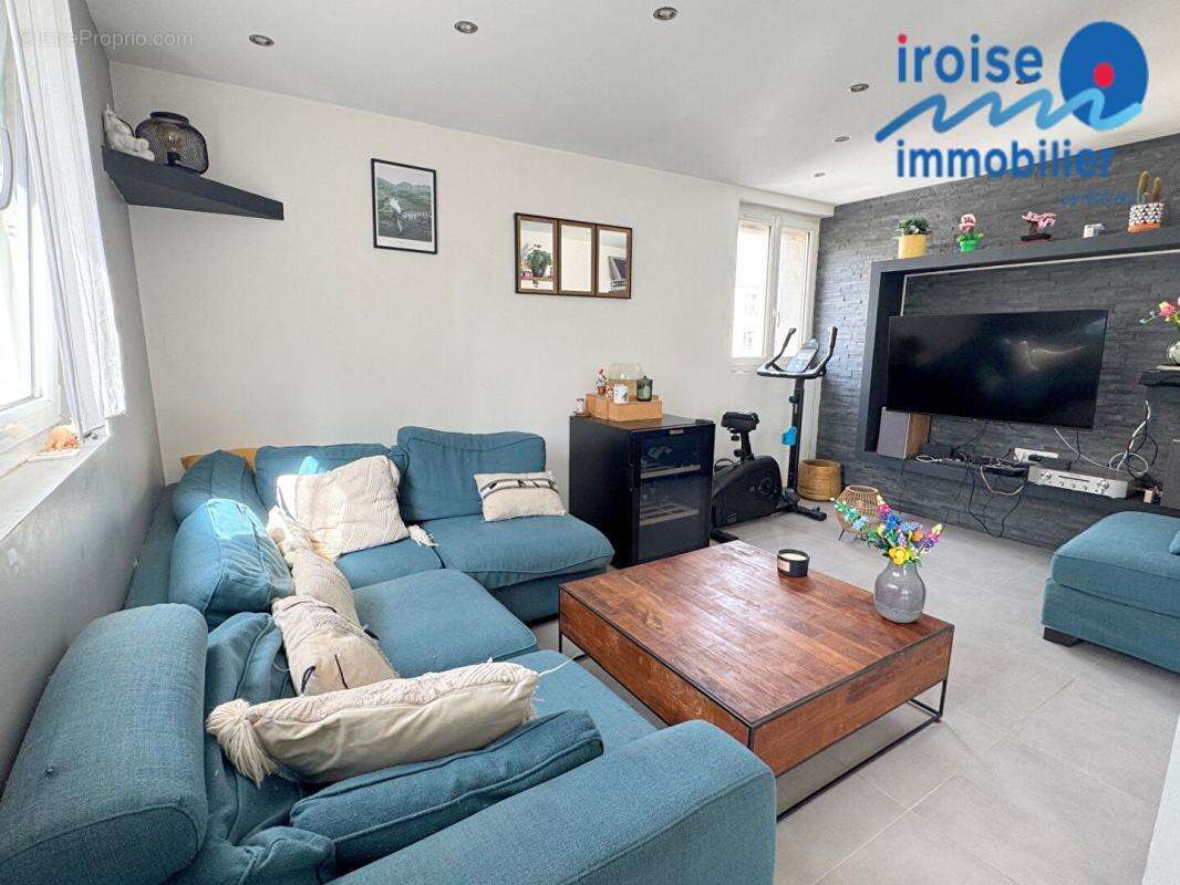 Appartement t4 parfait etat - photo 2