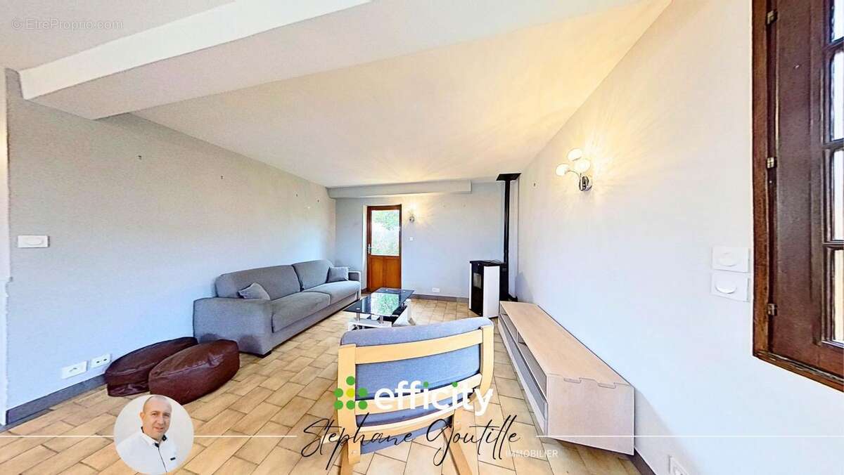 Maison à LE BOIS-D&#039;OINGT