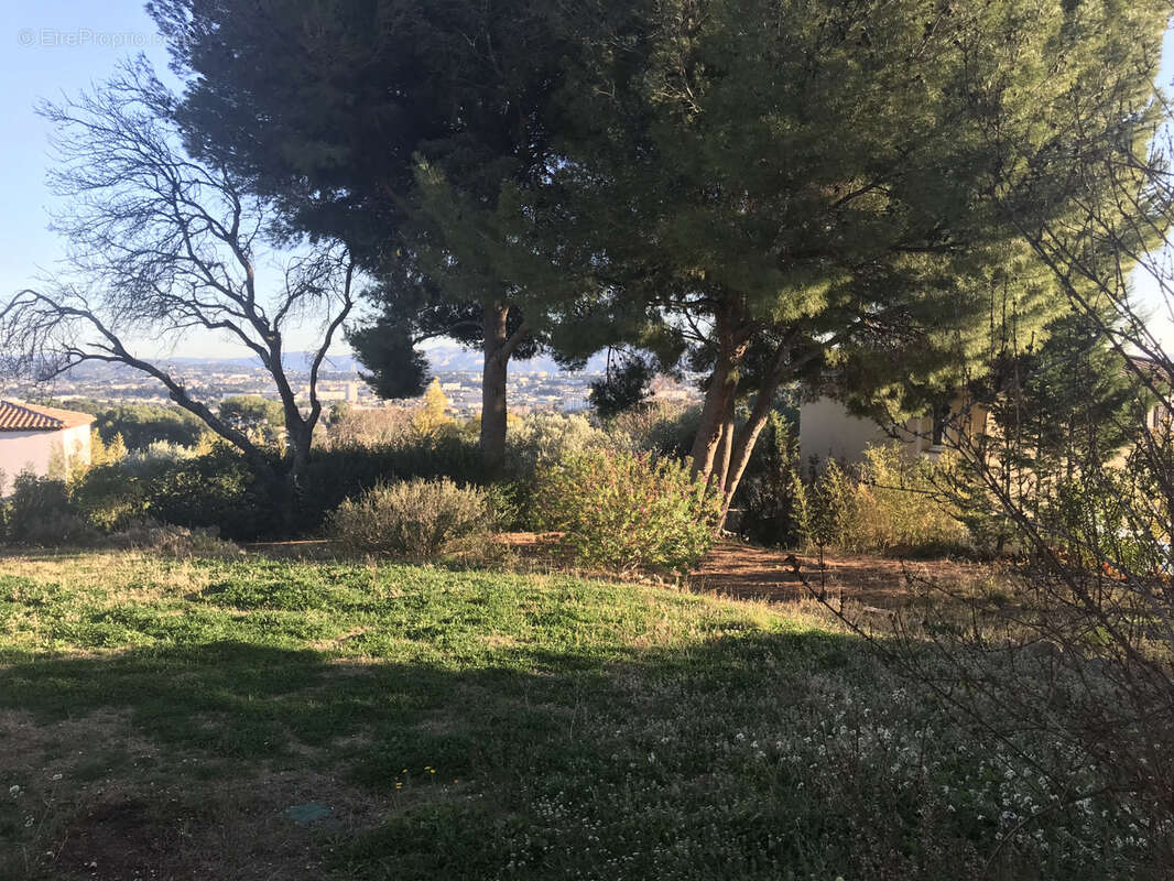 Maison à MARSEILLE-13E