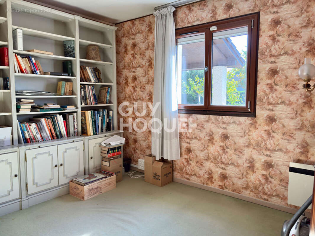 Maison à SOISY-SUR-SEINE